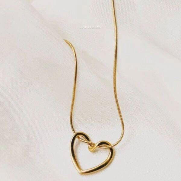 Heart Frame pendant