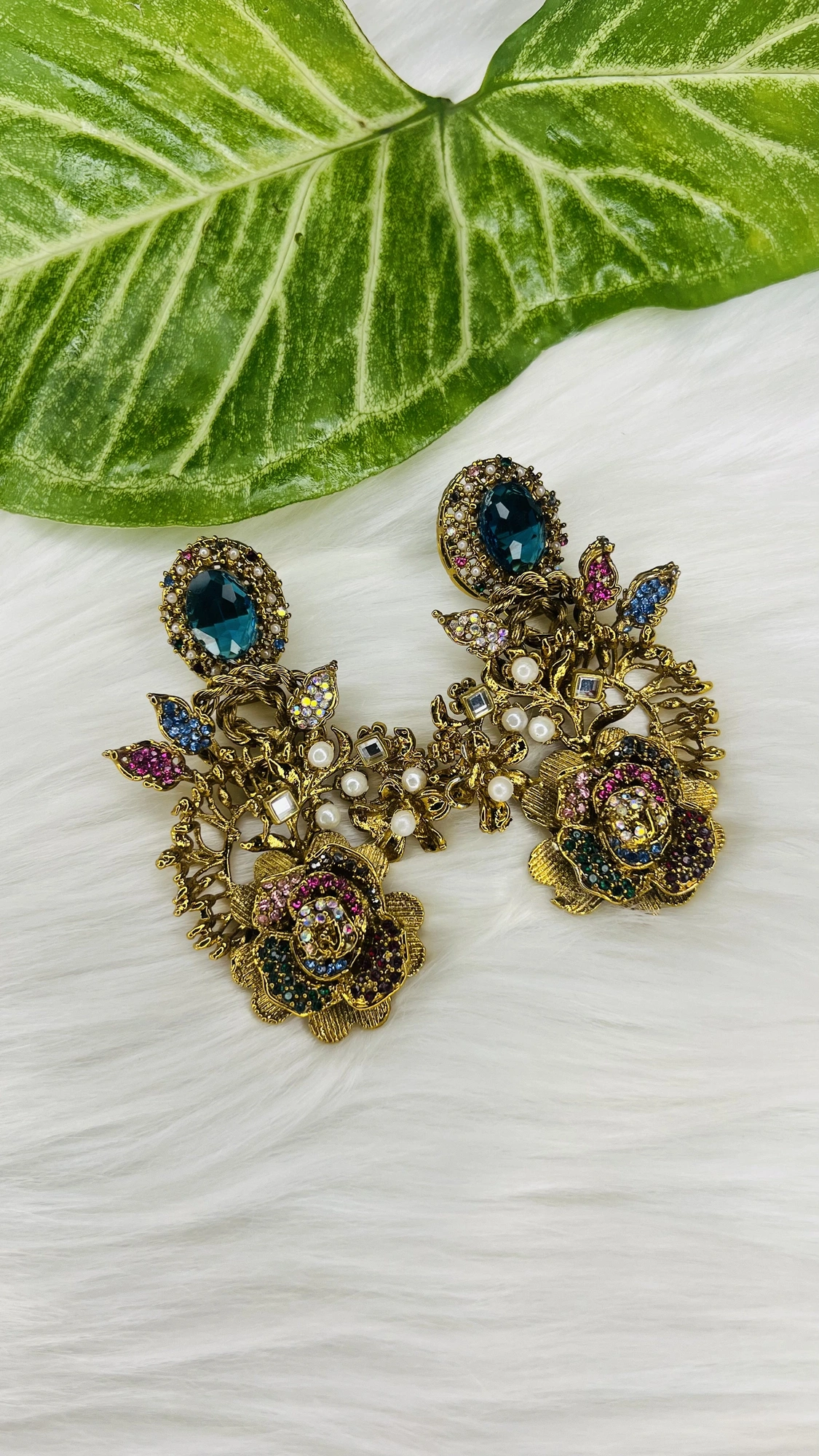 Noor e Gul Earrings
