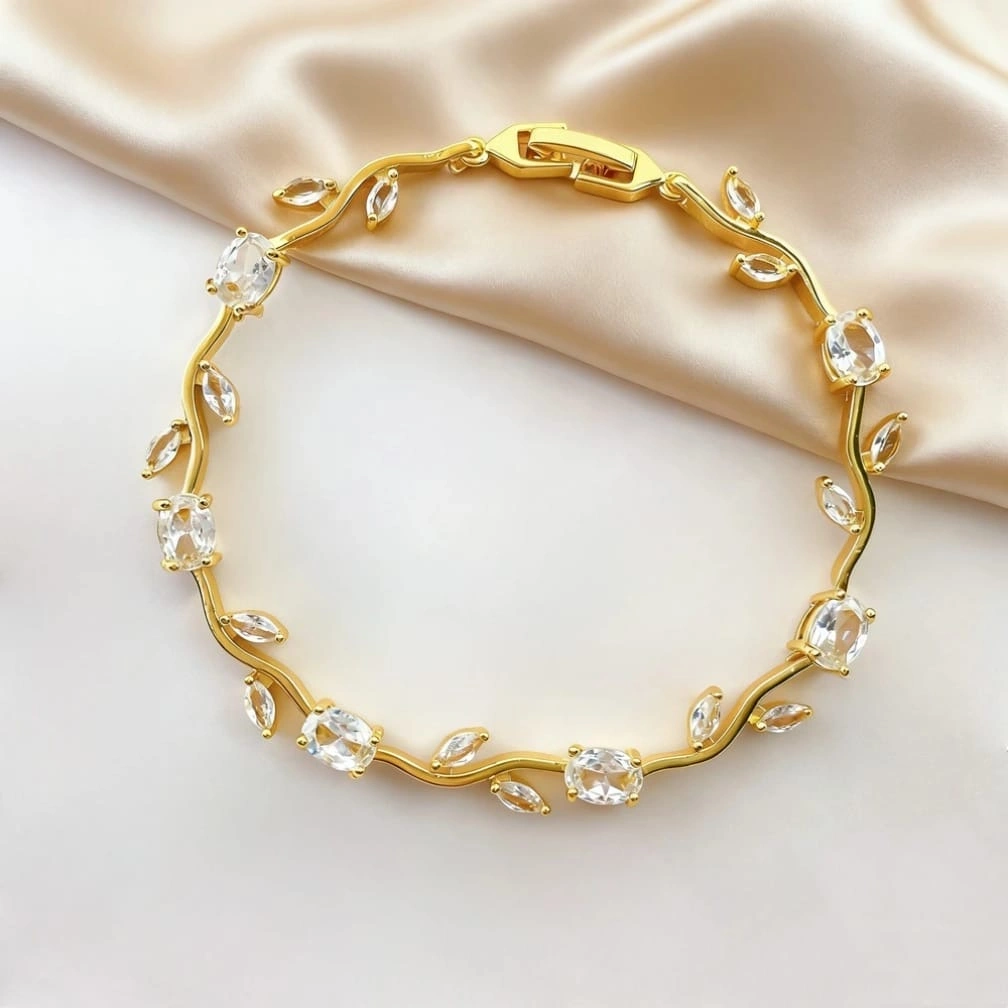 Crystal Vine Tulip Bracelet 