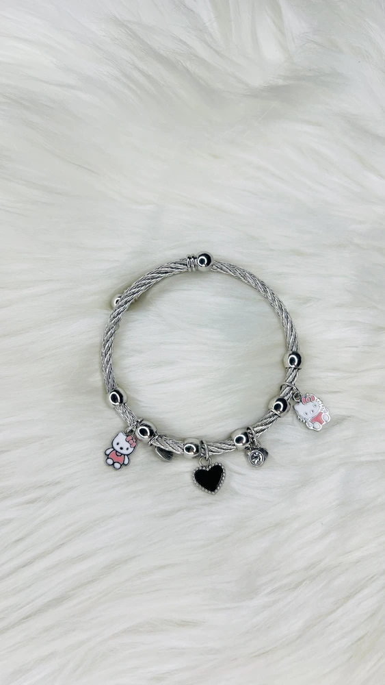 Charm Heart Bracelet (Silver)