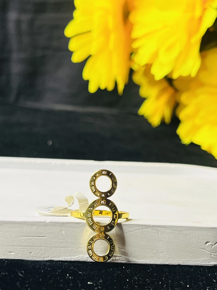 3 tiers roman ring