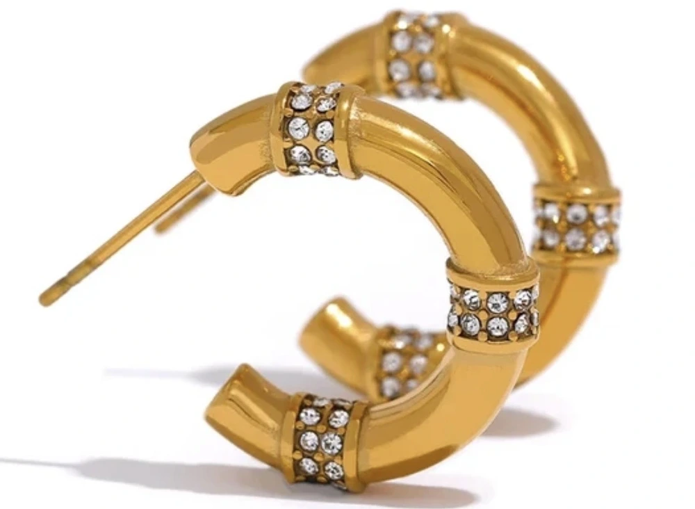 Single Gold Hoops