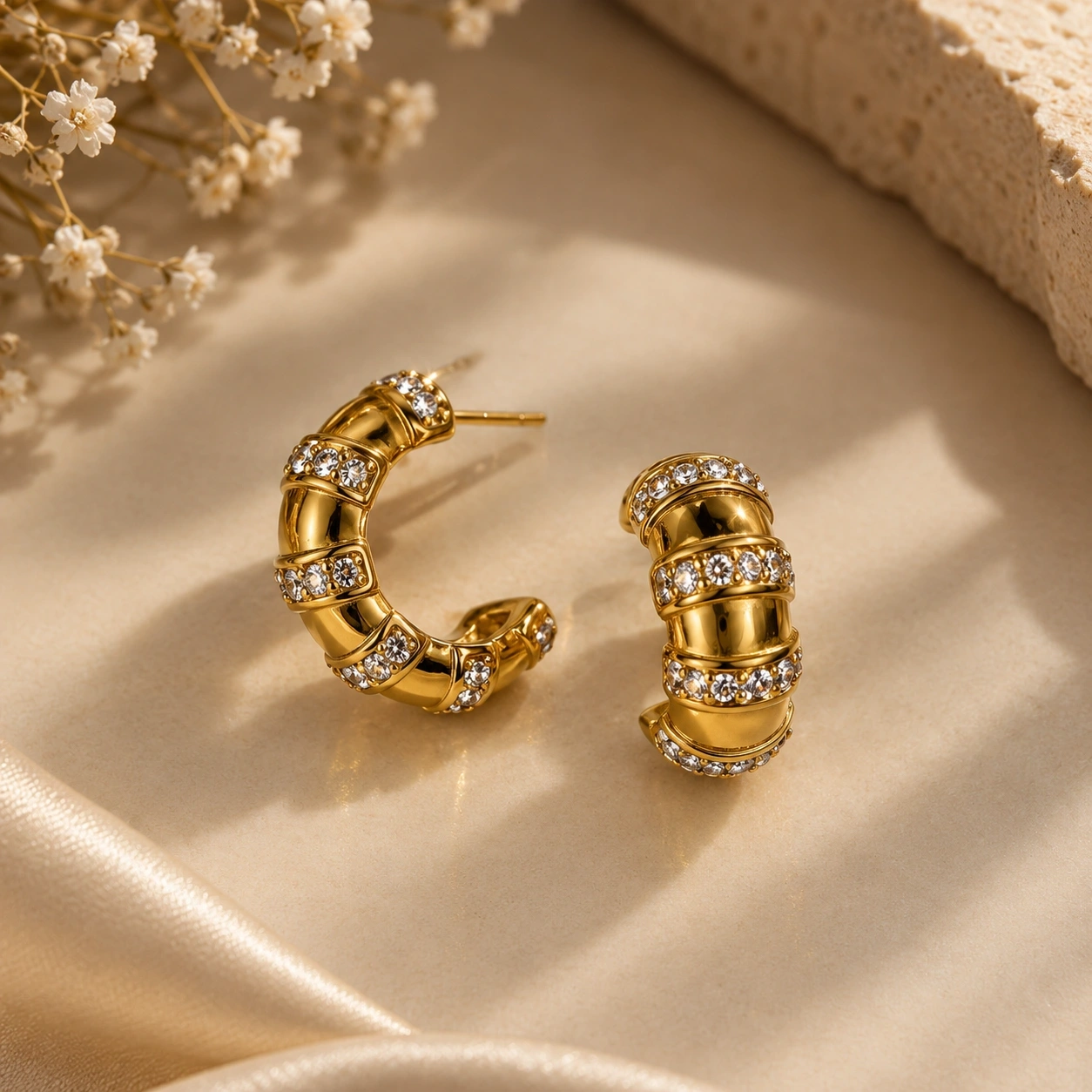 Curved hoops, photo 2 of 2