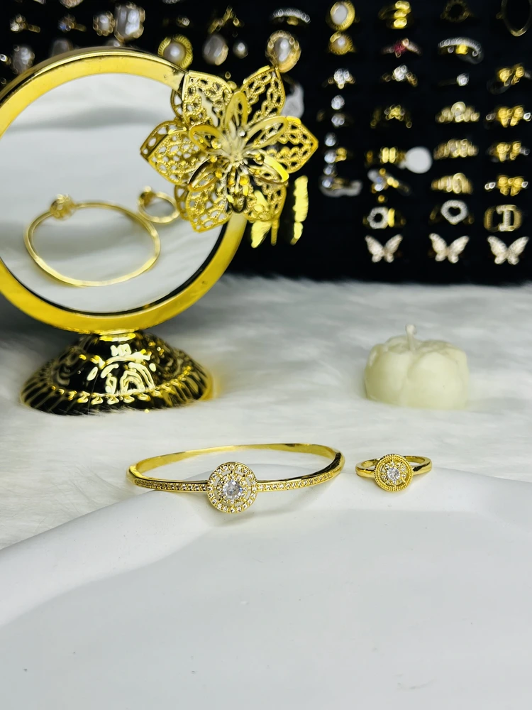 Zarcon bracelet with ring