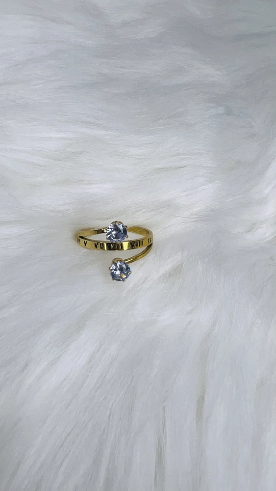 Roman pearls rings