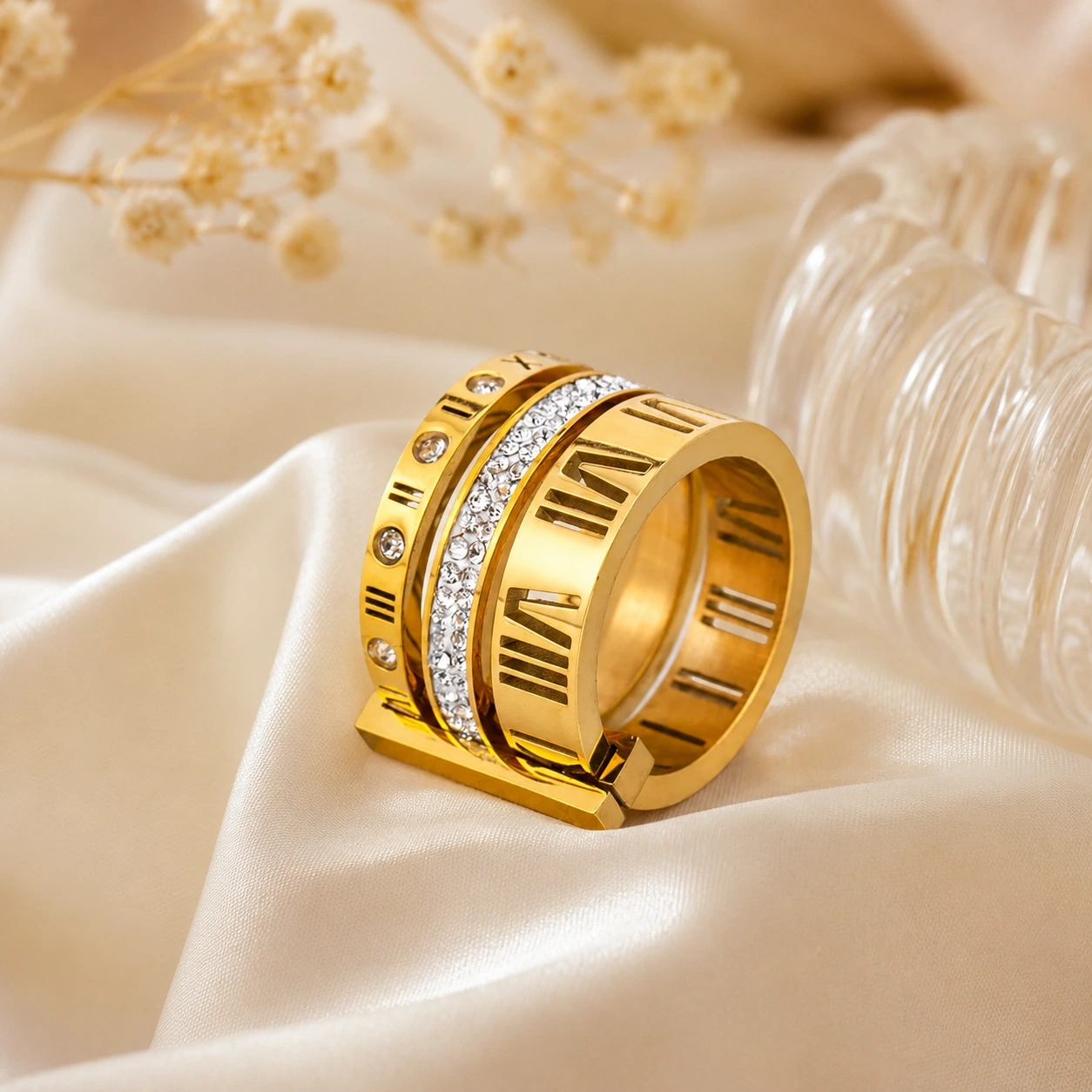 Roman 3 tier ring